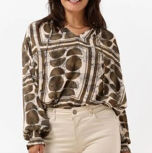 MOS MOSH FLORAL/ GEOMETRICAL PATTERN BLOUSE SIZW SMALL